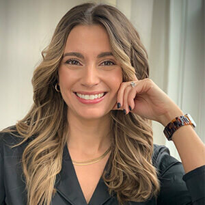Headshot of Jessica Ophoff