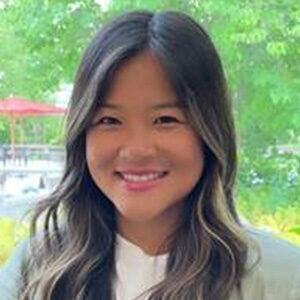 Headshot of Raelynn Breitfield